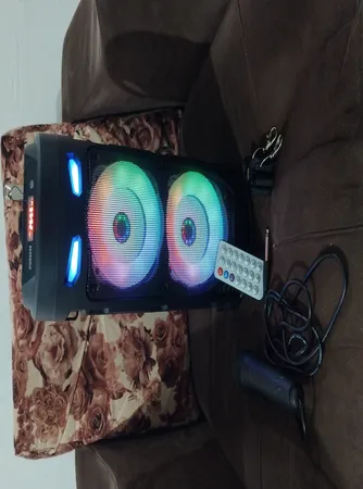 اسپیکر بلوتوثی قابل حمل مدل ZQS4239