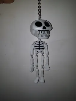 آویز اسکلت مدل DSK