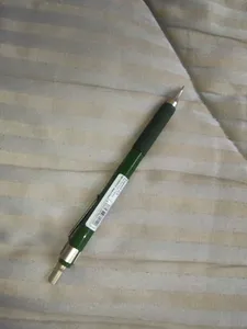 تجریه خرید مداد نوکی 0.5 میلی متری سی کلاس مدل expert