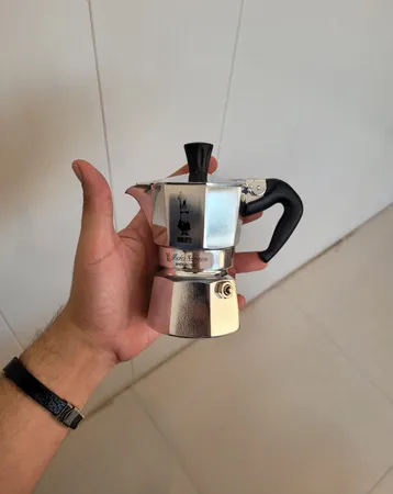 قهوه ساز بیالتی مدل موکا اکسپرس 1Cups A