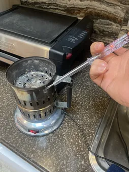 ذغال سرخ کن برقی سزار مدل 220