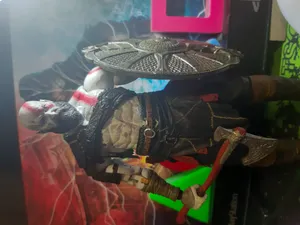 تجریه خرید اکشن فیگور پلی میتس مدل طرح god of war 5 کد 05