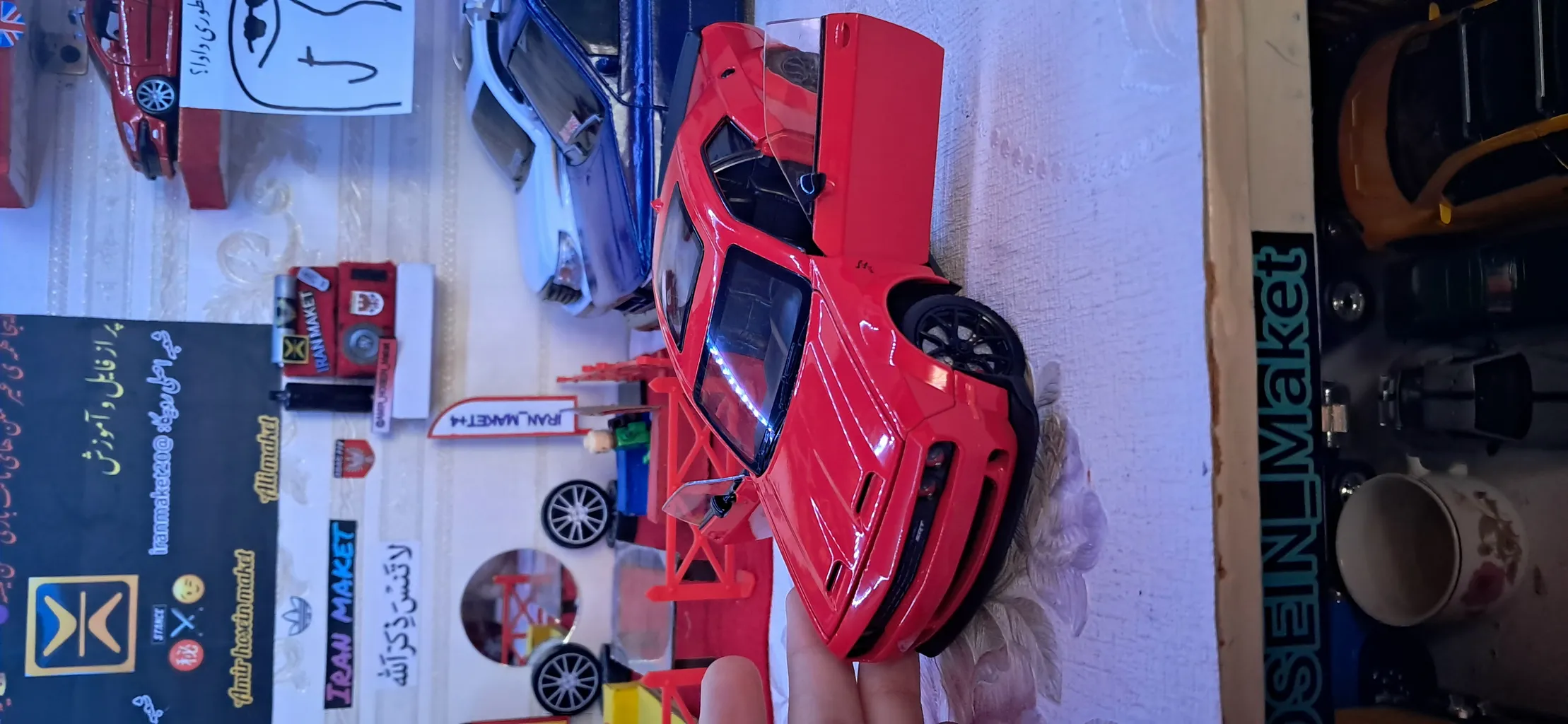 ماکت ماشین ناب سل مدل دوج چلنجر هلکت فلزی کد 1:24 Dodge Challenger Hellcat ماکت ماشین ناب سل مدل دوج چلنجر هلکت فلزی کد 1:24 Dodge Challenger Hellcat