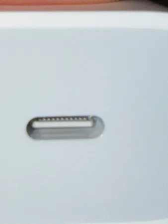 شارژر دیواری 20 وات اپل مدل 20W USB-C