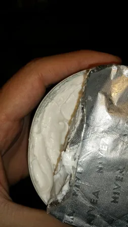 کرم مرطوب کننده نیوآ مدل L512 حجم 250 میلی لیتر