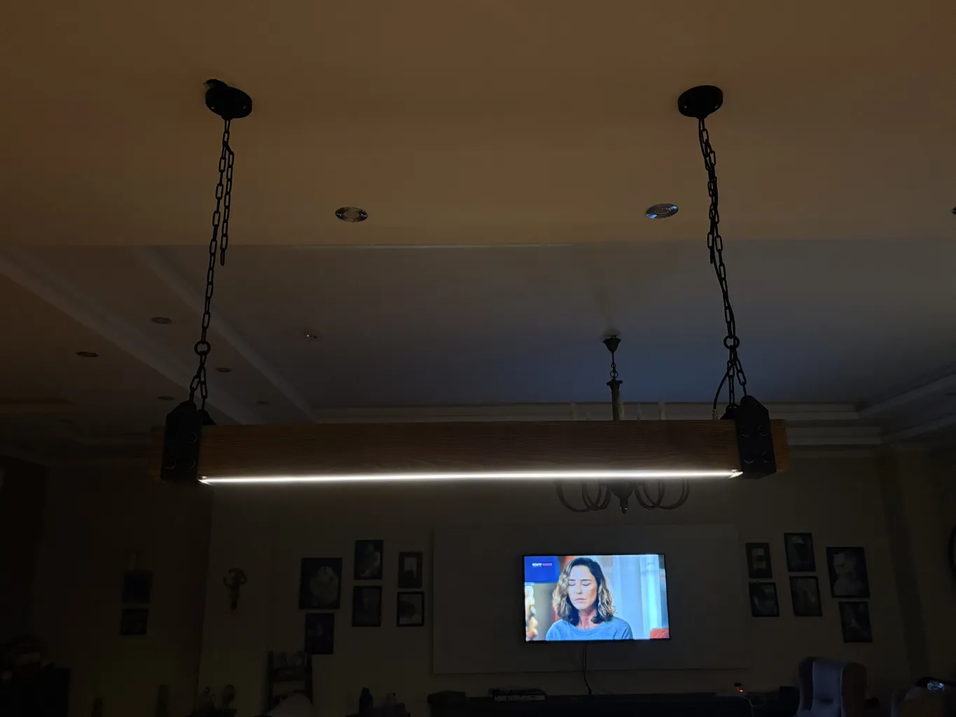 چراغ آویز افرانوس مدل راش