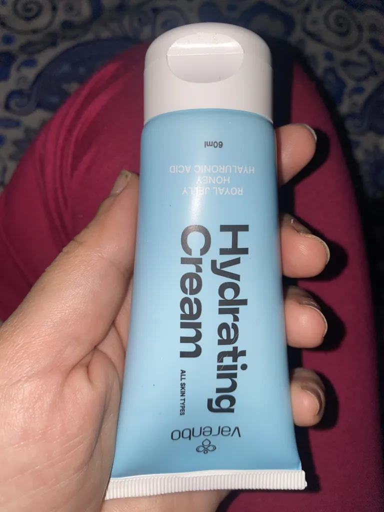 کرم آبرسان وارنبو مدل رویال حجم 50 میلی لیتر