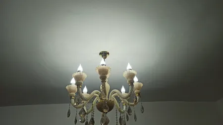 لامپ ال ای دی 7 وات تکتاب مدل شمعی پایه E14 بسته 6 عددی