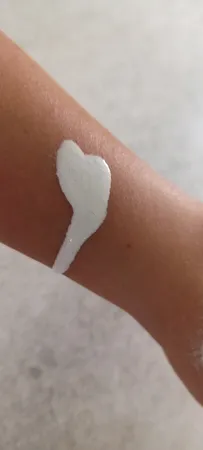 اسپری ضدآفتاب وکالی مدل 90، حجم 230 میلی‌لیتر