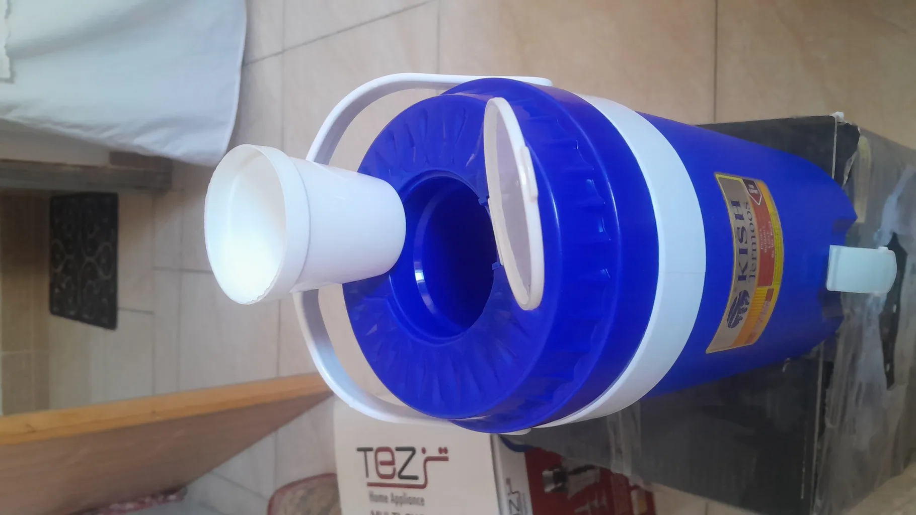 کلمن کیش ترموس کی تی مدل لیوان دار گنجایش 3 لیتر