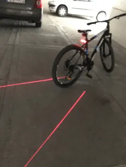 چراغ عقب دوچرخه مدل لیزری