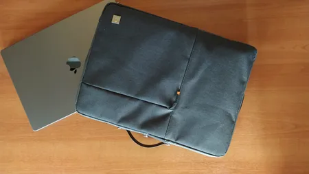 کیف لپ تاپ ویوو مدل Alpha Double Layer Sleeve مناسب برای لپ تاپ 15.6 اینچی