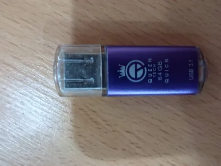 فلش مموری کوئین تک  مدل QUICK USB3.1 CPLUSظرفیت 64 گیگابایت به همراه مبدل USB-C