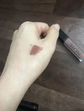 تجریه خرید رژ لب مایع نوت سری Mattemoist تحت لیسانس شماره414