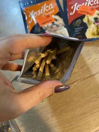 تشویقی سگ ژوسیکا مدل Milk with Chicken وزن 70 گرم