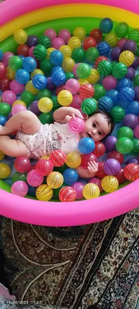 استخر بادی اینتکس مدل 57412 بهمراه پمپ باد دستی