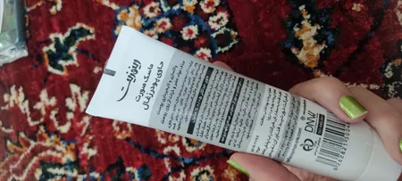 ماسک صورت رینوزیت مدل carbon active حجم 100 میلی لیتر