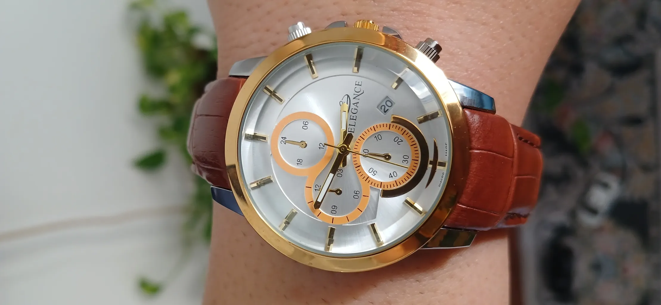 ساعت مچی عقربه‌ای زنانه الگانس مدل EZCHGH8080