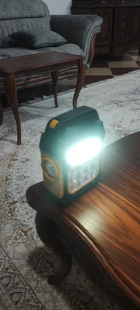 چراغ اضطراری مدل 1028