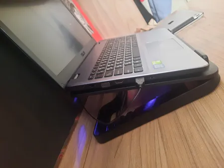 پایه خنک کننده سادیتا مدل SCP-H1