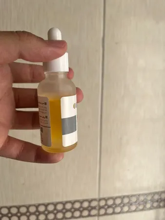 سرم ضد لک ویتالیر مدل آربوتین حجم 30 میلی لیتر