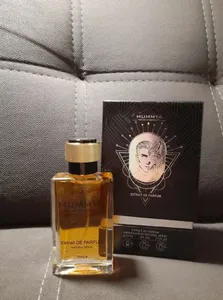 تجریه خرید اکستریت پرفیوم مردانه مومیا مدل دیور هوم اینتنس با رایحه گرم حجم 50 میلی لیتر