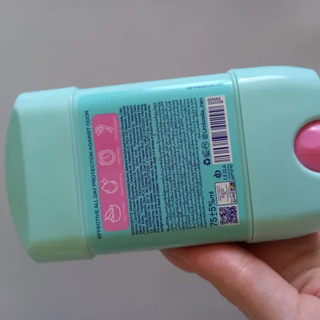 استیک ضد تعریق زنانه آمبرلا مدل Soft Clear حجم 75 میلی لیتر