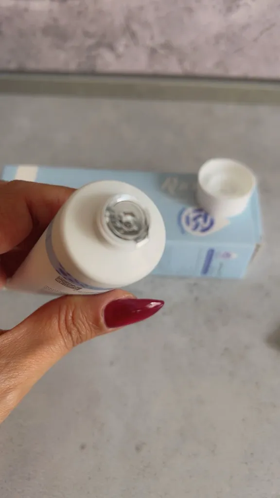 کرم آبرسان راکوتن مدل Prebiotic حجم 50 میلی‌لیتر