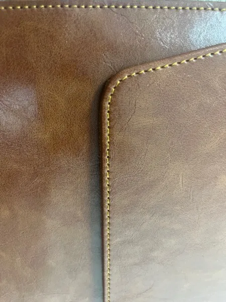 کاور لپتاپ پروین مدل LC-23 مناسب برای مک بوک 14 اینچی به همراه کیف لوازم جانبی