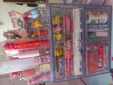 استند لوازم آرایشی مدل 06