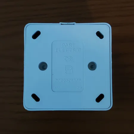 پریز برق پارت الکتریک مدل روکار ارت دار