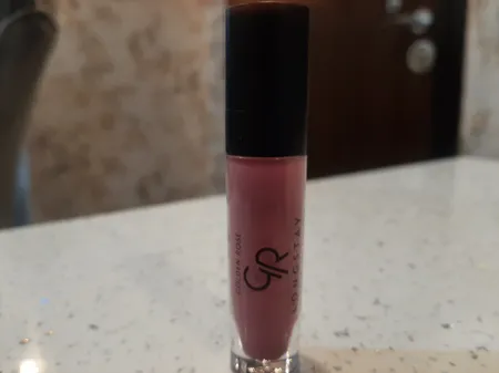 رژ لب مایع مات گلدن رز شماره 03