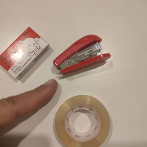 تجریه خرید منگنه دلی مدل D0253 کد 1482 به همراه سوزن منگنه