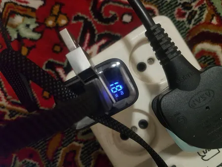 شارژر دیواری 20 وات نوکسو مدل CHN-5