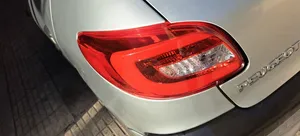 تجریه خرید چراغ خطر عقب گروه پژوهش صنعت مدرن مدل Mod 2 مناسب برای پژو 207 بسته دو عددی