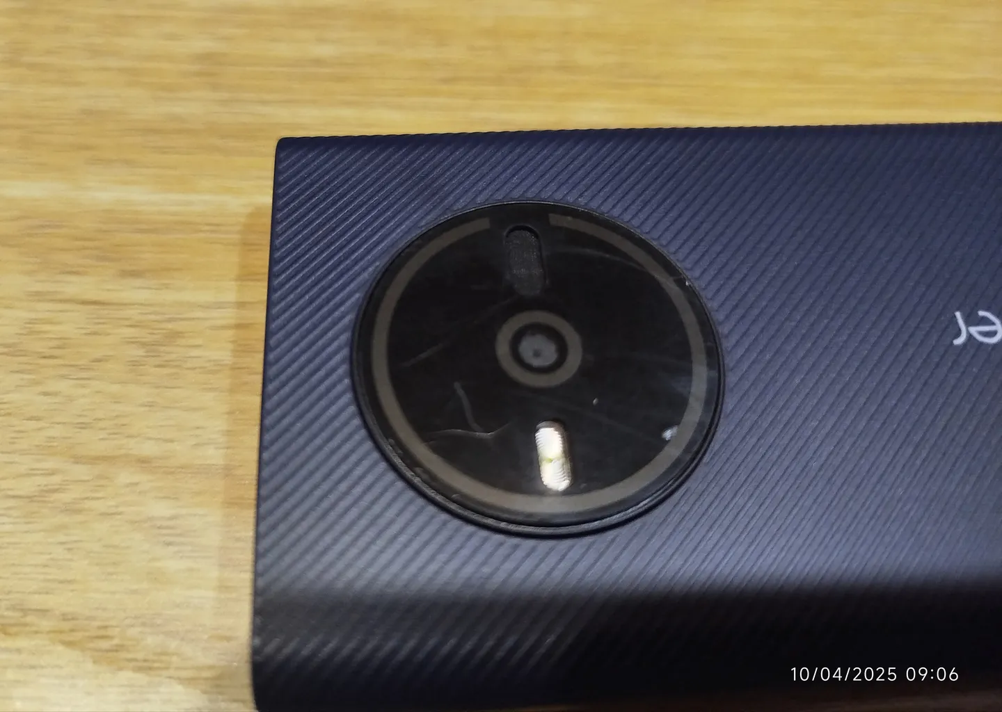 گوشی موبایل هانوفر مدل 150 2024 دو سیم کارت ظرفیت 32 مگابایت و رم 24 مگابایت