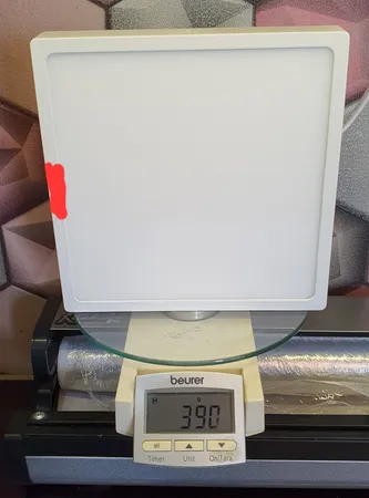 چراغ سقفی 16 وات شاهچراغ مدل صدرا طرح روکار مربع