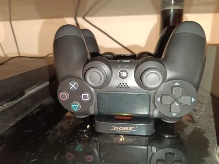 پایه شارژر دسته بازی پلی استیشن 4 دابی مدل TP4-002