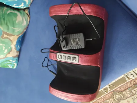 ماساژور پا مدل FM-2022