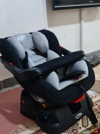 صندلی خودرو دلیجان مدل الیت نیو