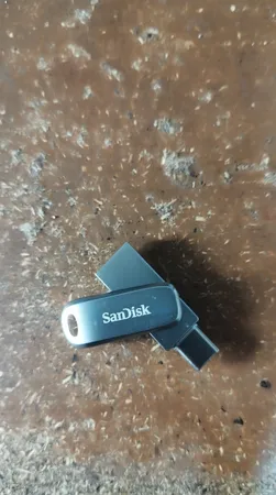 فلش مموری سن دیسک مدل Dual Drive Luxe ظرفیت 128 گیگابایت با رابط USB Type-C، USB 3.1