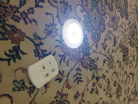 چراغ اضطراری مدل LED-X3 بسته 3 عددی