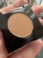 تجریه خرید سایه چشم مای شماره 042