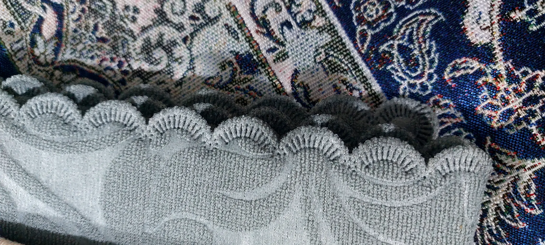 نمگیر کنار سینک طرح گل