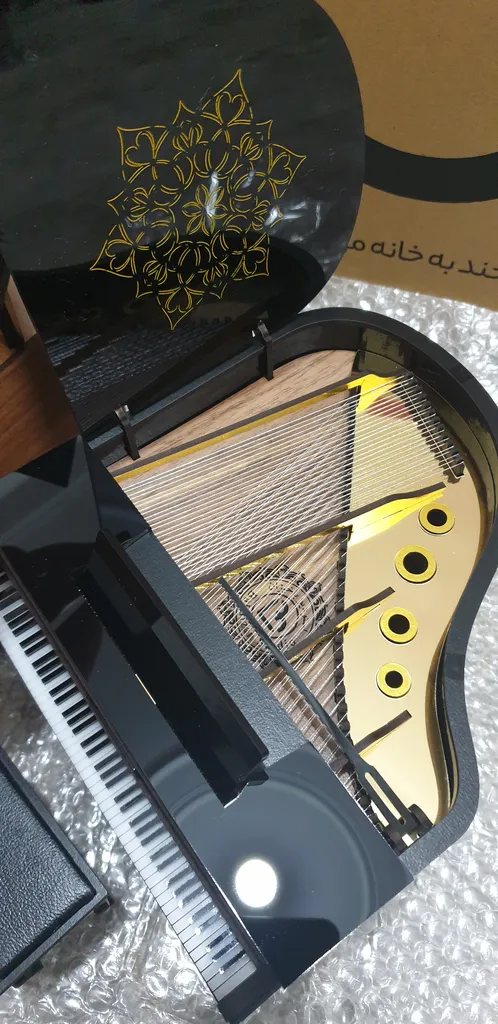 ماکت دکوری دست سازه های باخیزان مدل پیانو