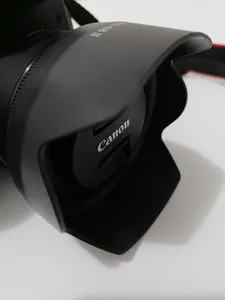 تجریه خرید هود لنز مدل es-68 II EF 50mm stm