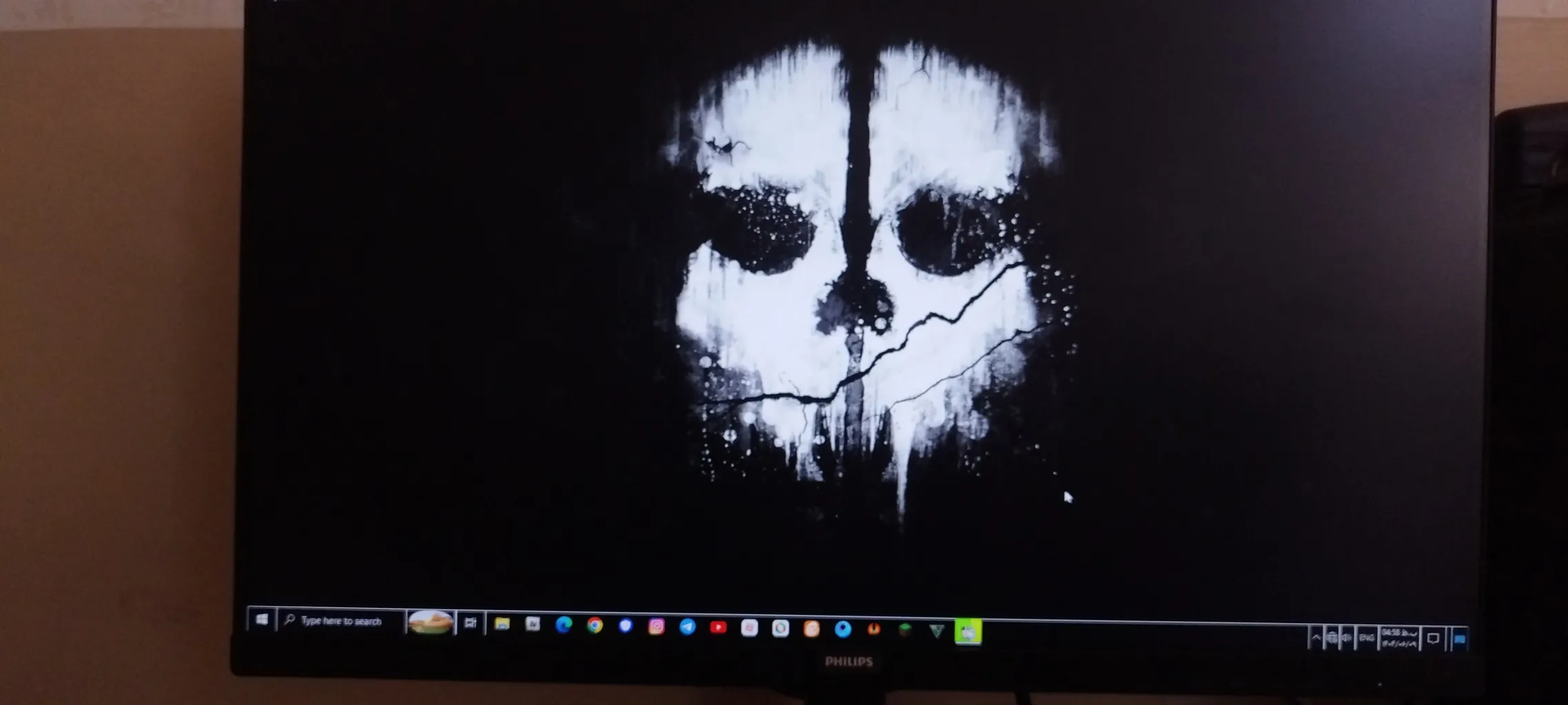 مانیتور فیلیپس مدل 241V8B سایز 24 اینچ