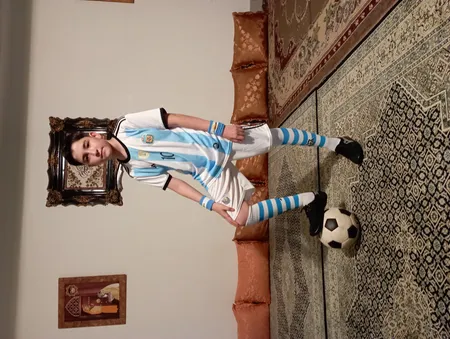 ست پنج تکه لباس ورزشی پسرانه طرح تیم ملی آرژانتین مدل مسی 2023