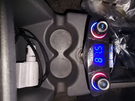 پخش کننده اف ام خودرو ارلدام مدل ET-M60