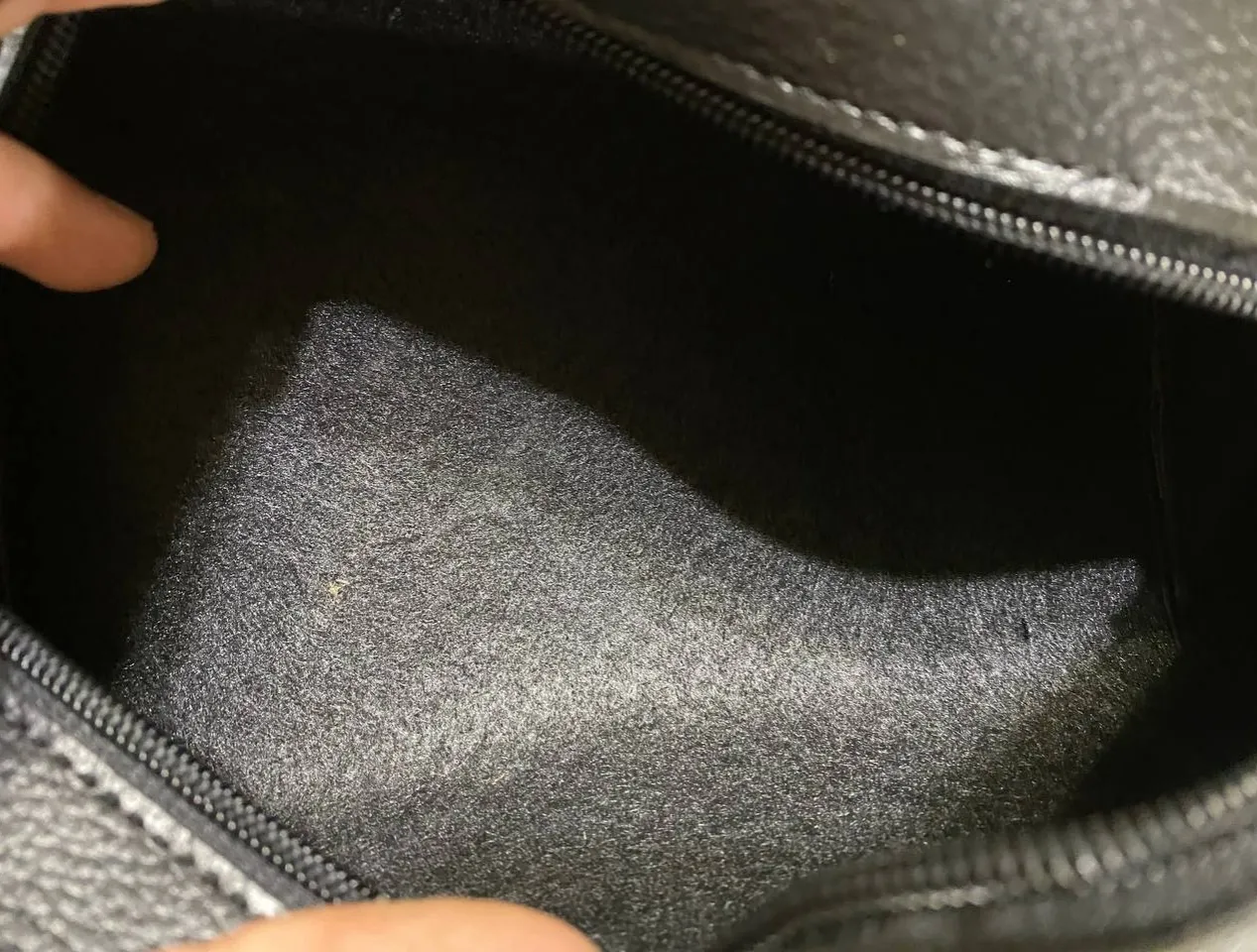 کیف لوازم آرایشی گارد مدل لوییز TZ1BLK